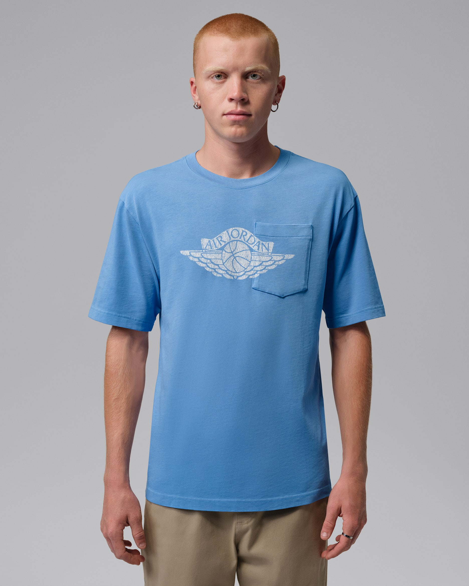 ナイキ　JORDAN FLIGHT ESSENTIALS TEE USサイズL Jordan Flight Essentials Men's Pocket T-Shirt. Nike.com